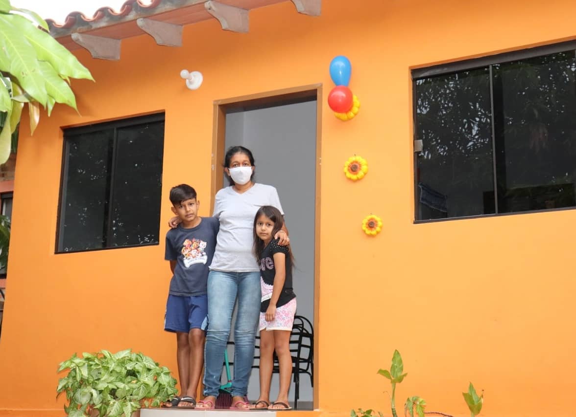 Familias de Lambaré cumplieron el sueño de la casa propia.